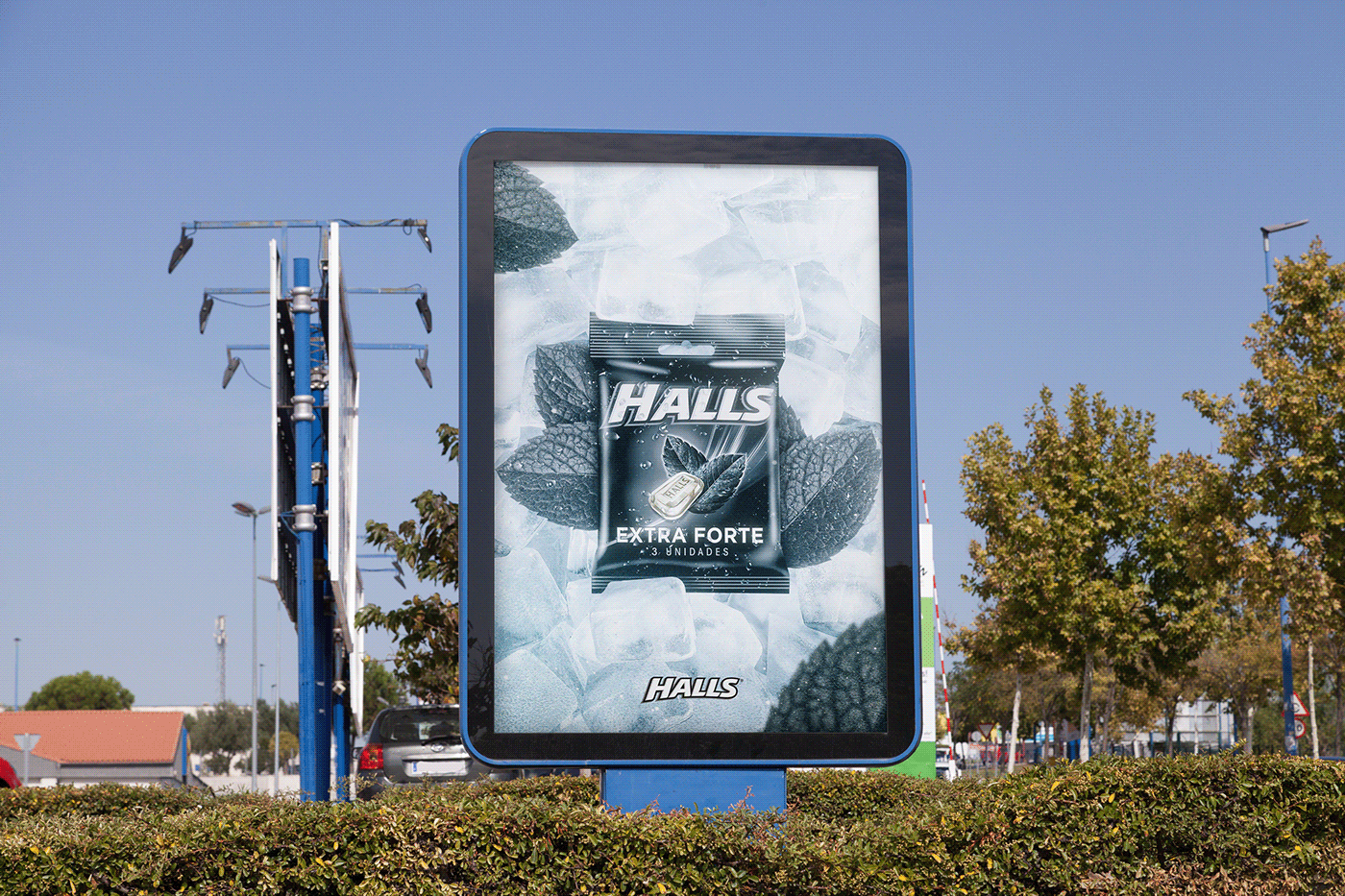 Social media post design graphic design  publicidade Poster Design design gráfico Bala Halls extraforte