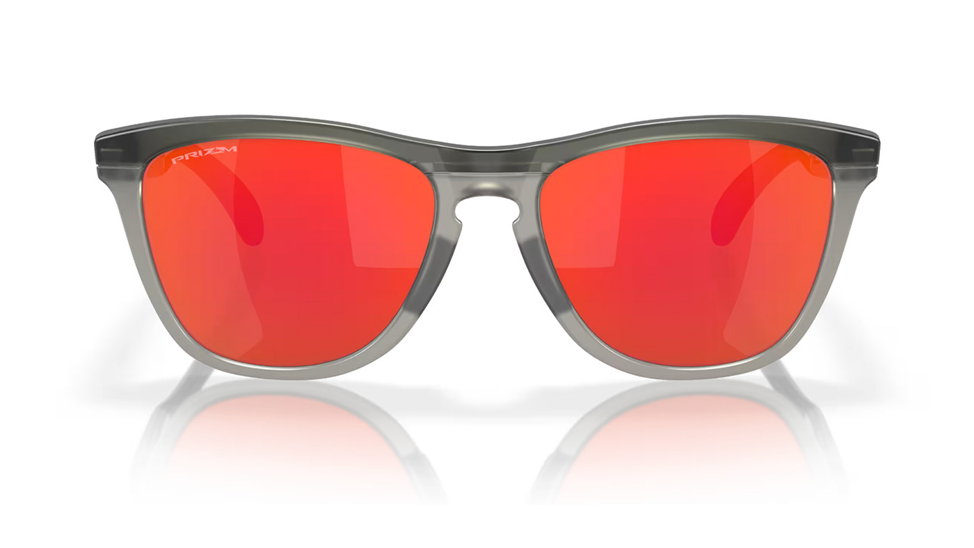 eyewear glasses Sunglasses industrial design  product design  oakley eyewear design