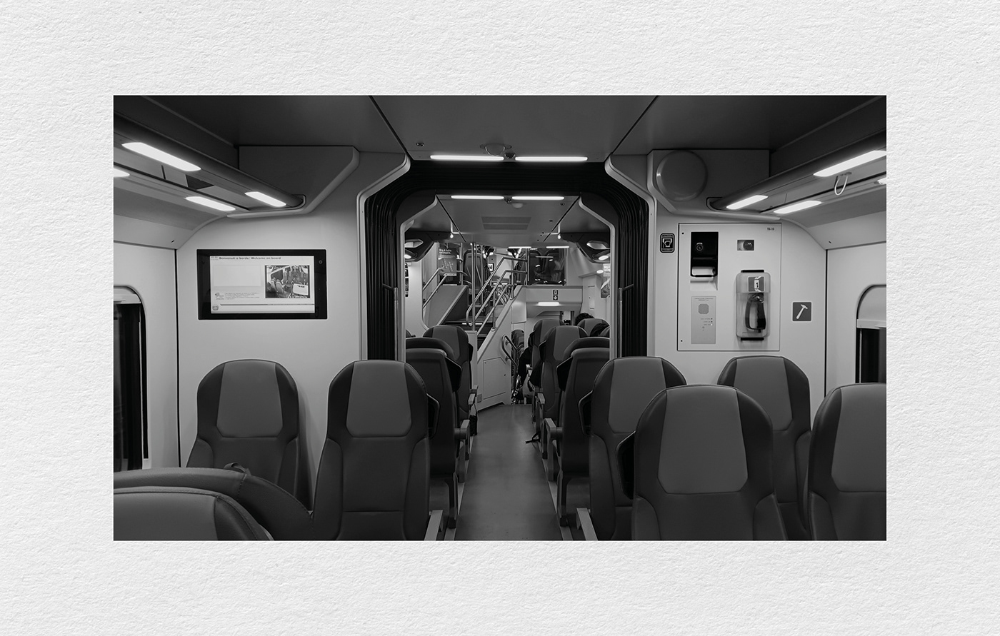 Photography  human pendolare Commuter cinematography Mockup black and white Layout Design book Album