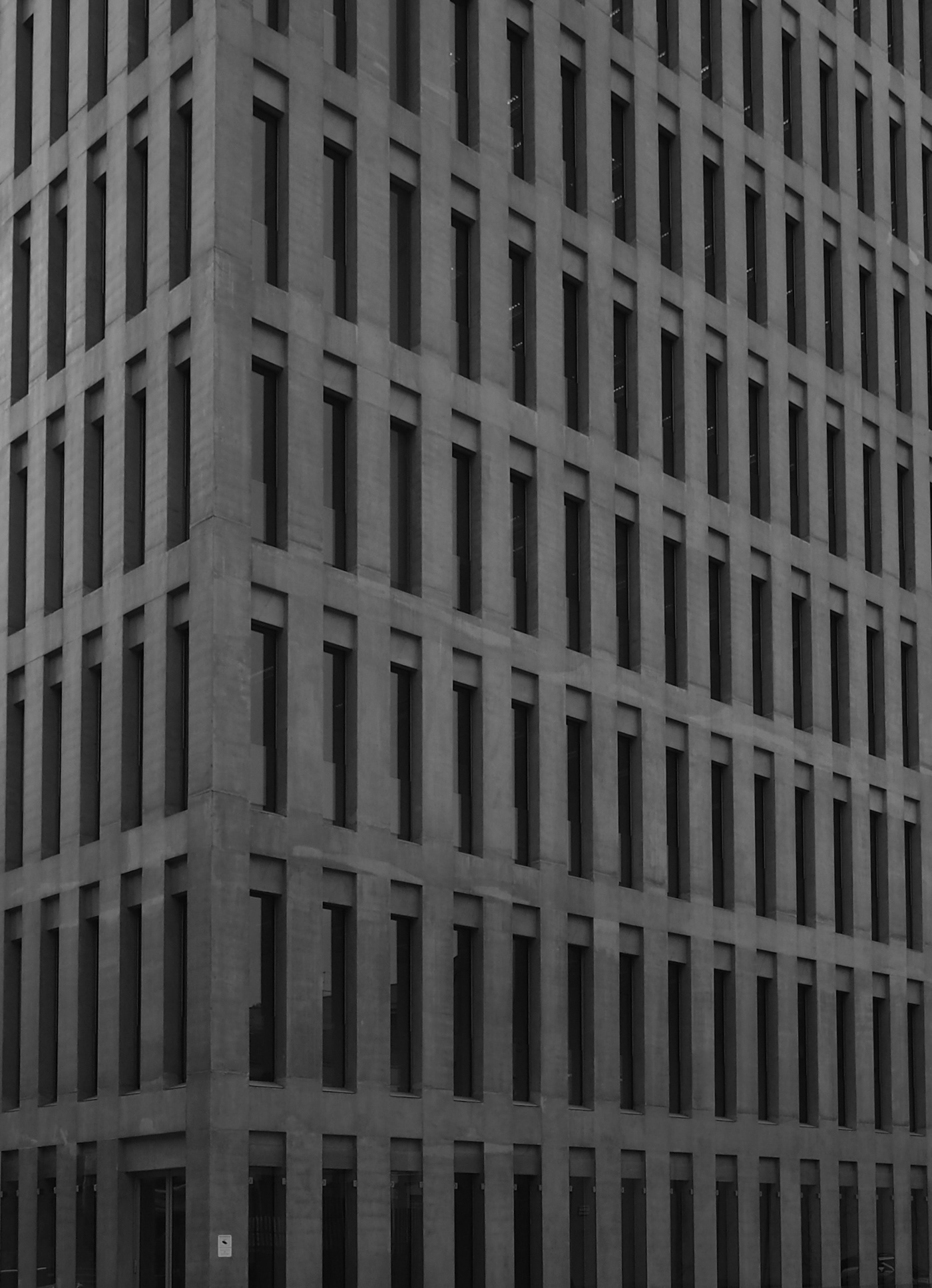 barcelona black and white monochrome architecture Ciutat de la justícia photografy catalunya street photografy