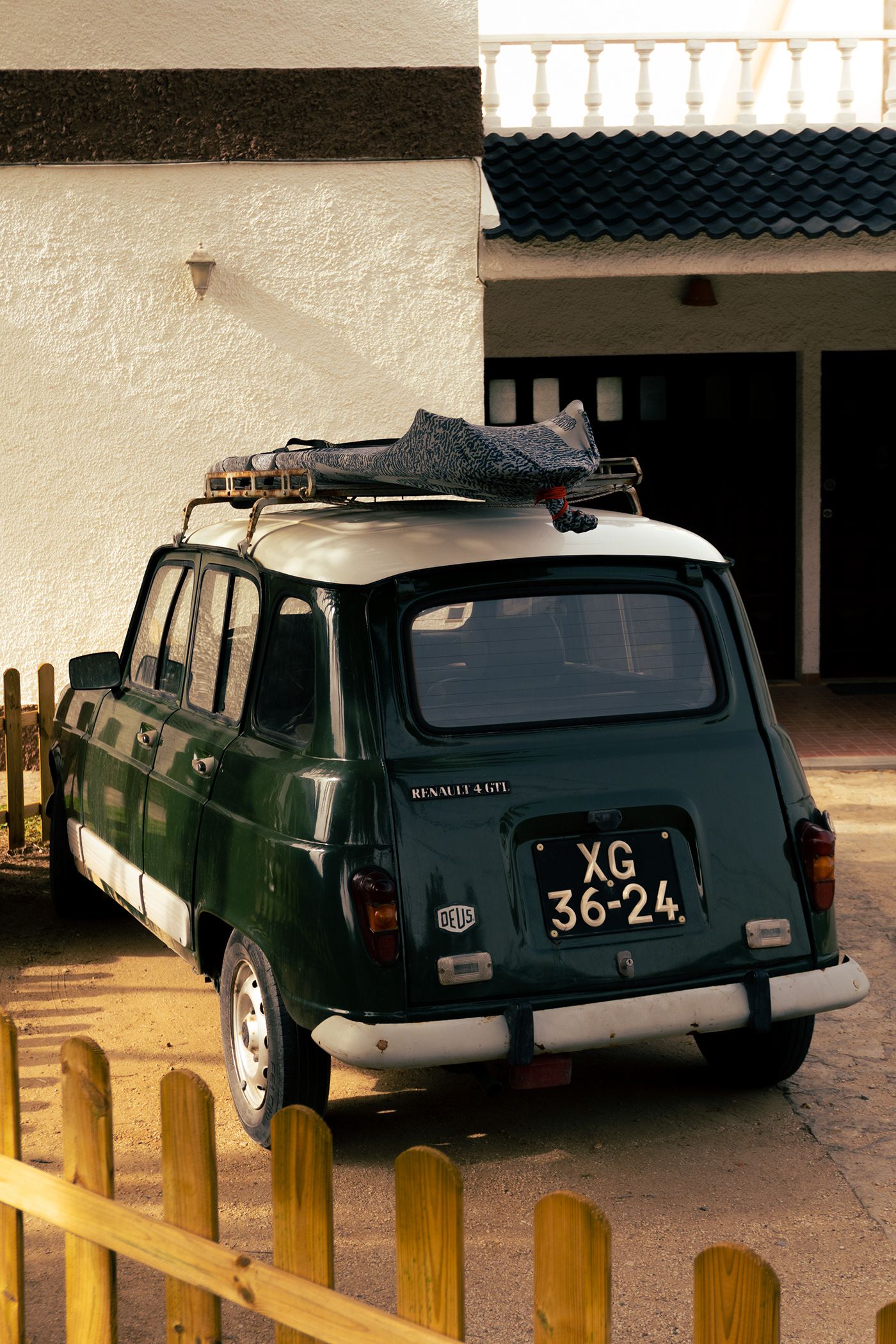 Automotive Photography carphotography Ericeira Portugal reanult summer Surf
