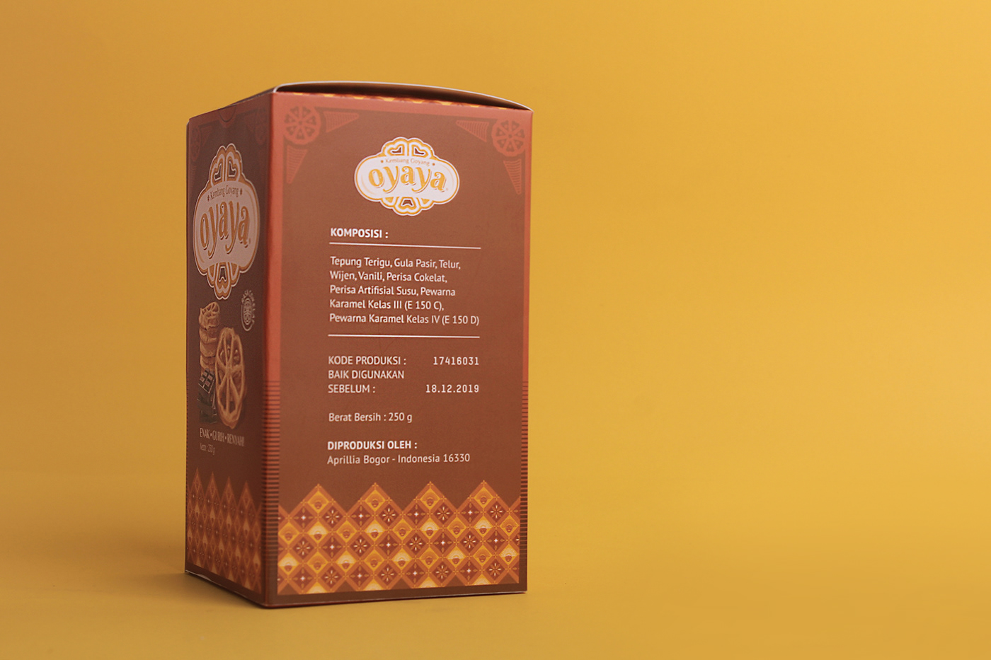 Packaging traditional jakarta indonesia snack design