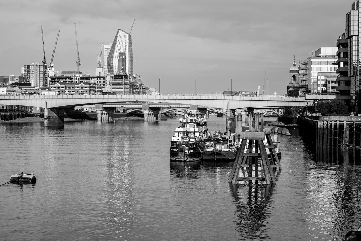 City of London London photographers Photography  river Shane Aurousseau thames thames river tower bridge Tower of London