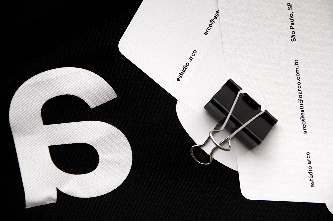 typography   Multidisciplinary branding  editorial logo identity estúdio arco motion graphics  black white minimalist