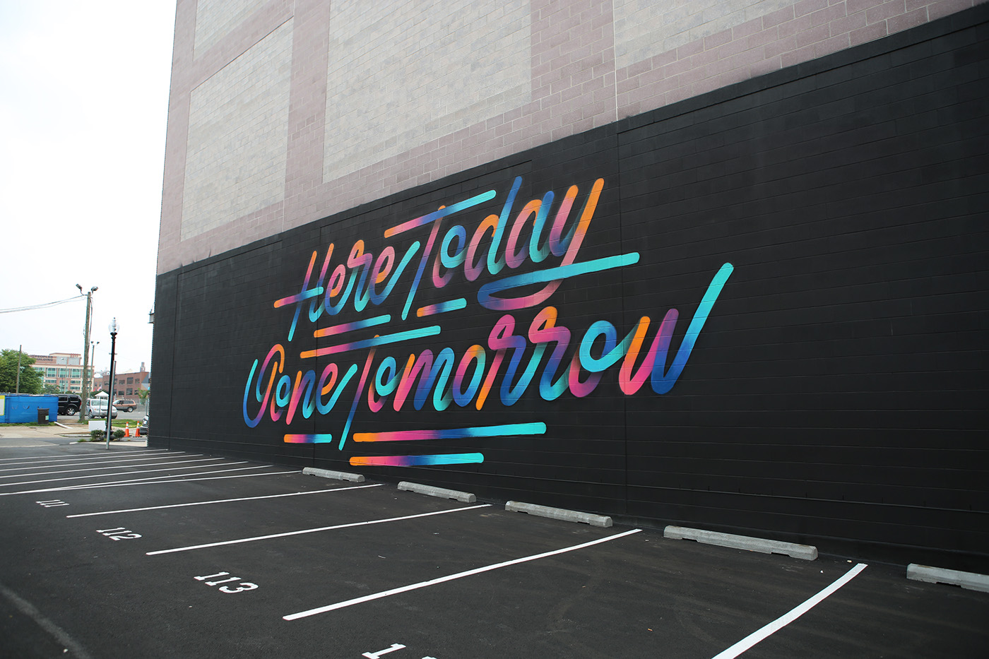 Mural art itsaliving lettering