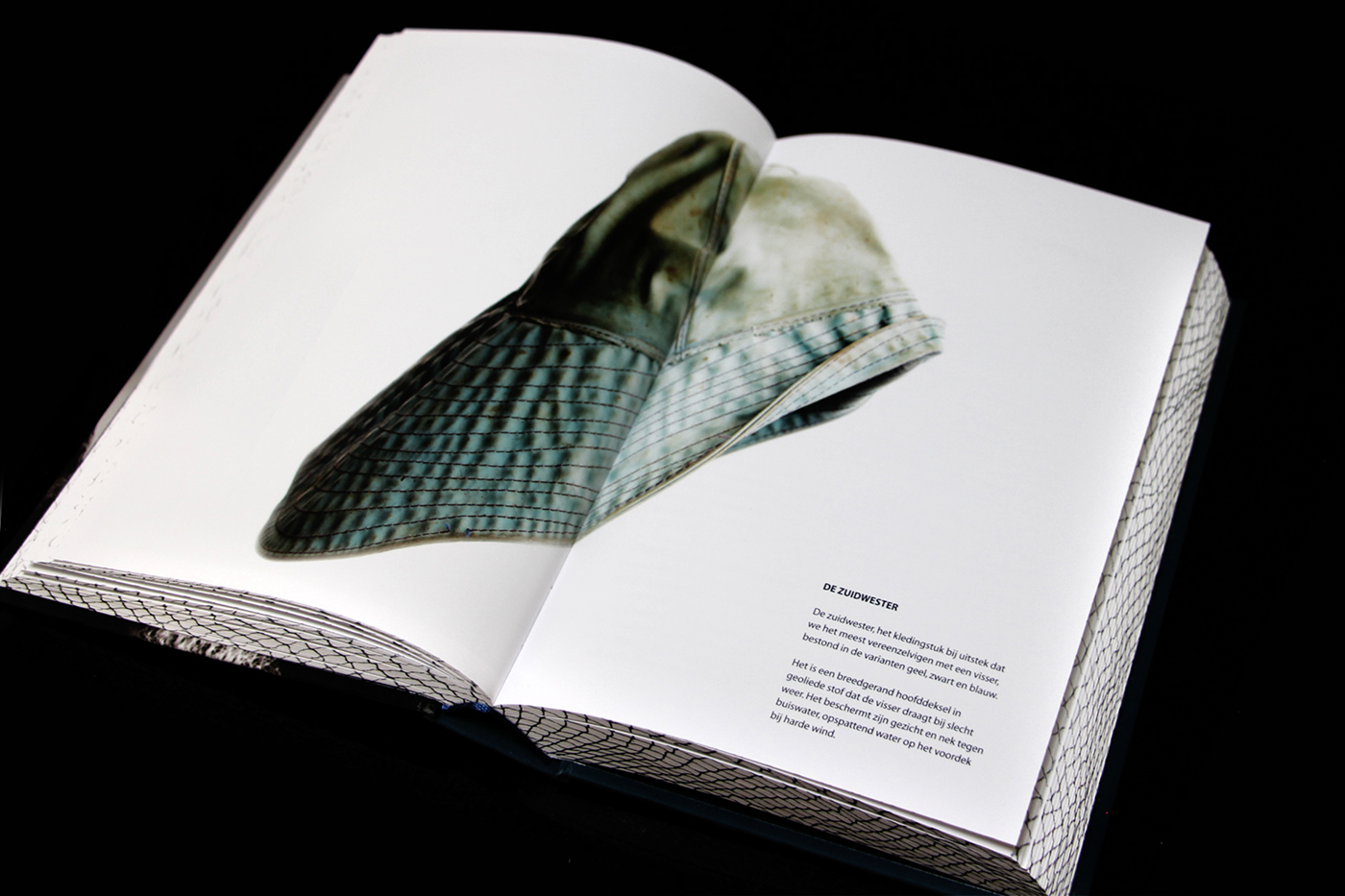 fishermen fish sea book design Tim Bisschop belgium