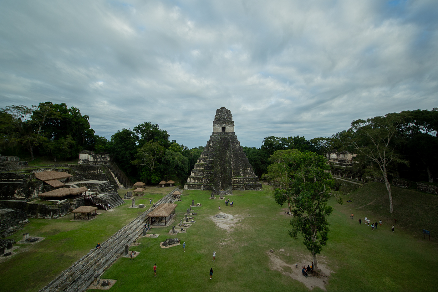Tikal Guatemala piramides Maya Azteca quetzalcoatl mythology camaleoncrew miguelcedenotapia