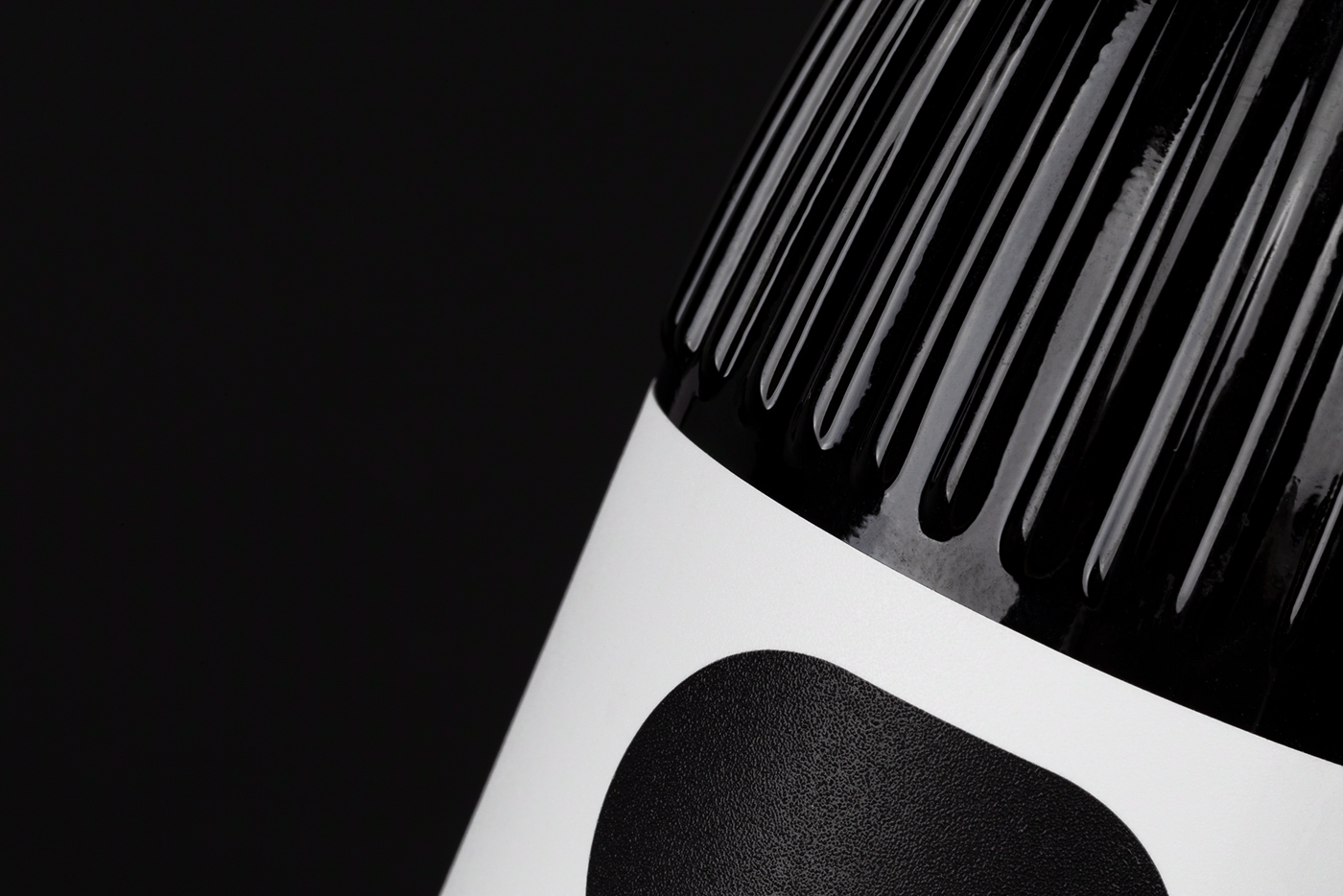 identity branding  typography   blackandwhite bubbles dots graphic design  carbonation oddity bottle product design  geometric Label abstract minimal