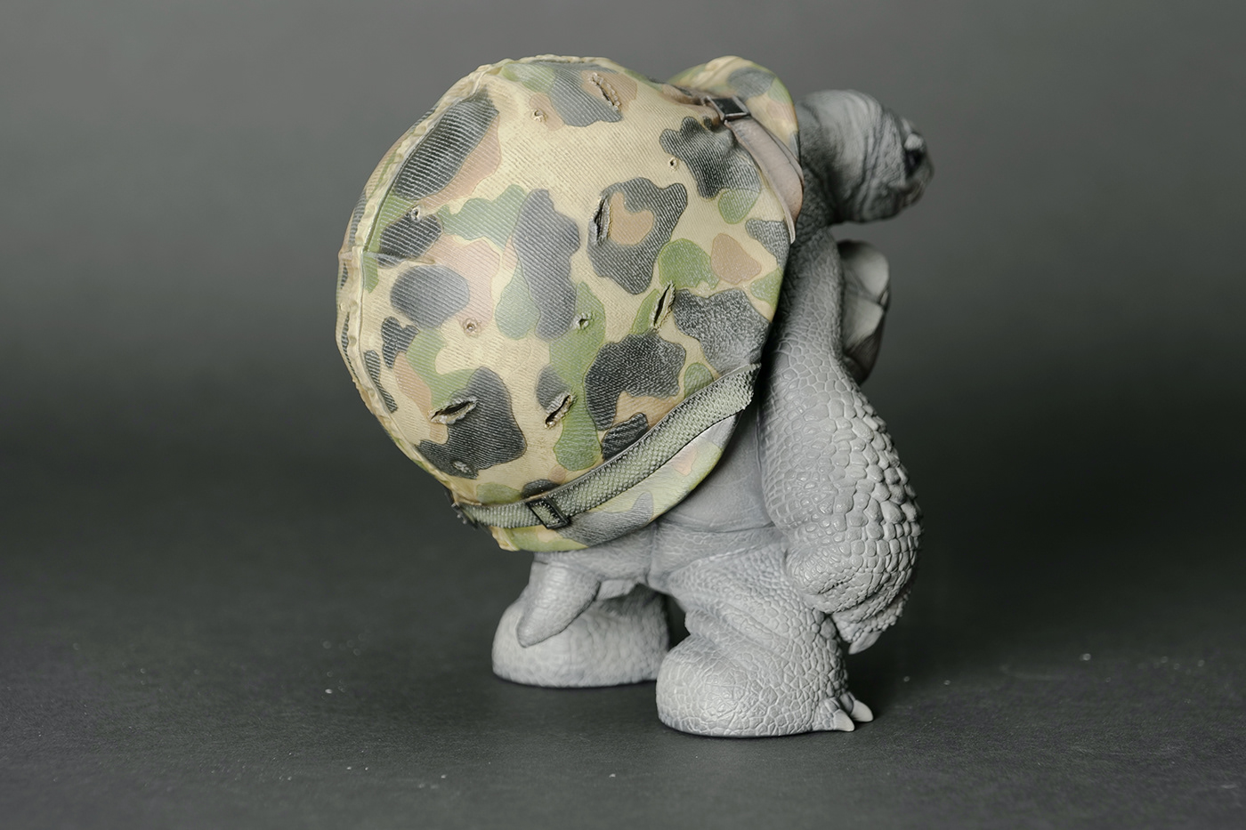 artwork toys arttoys designertoys ww2 War peace Turtle artisttoys vinyltoys
