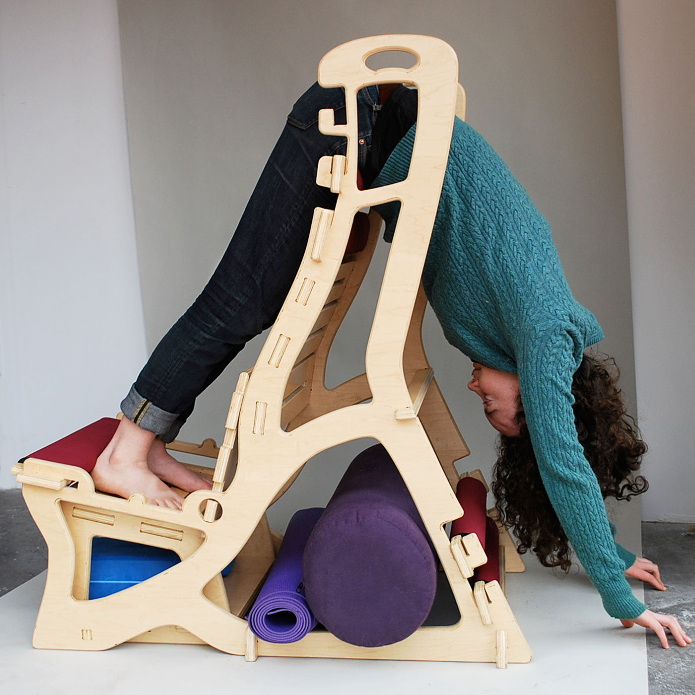 flat pack  yoga chair plywood
