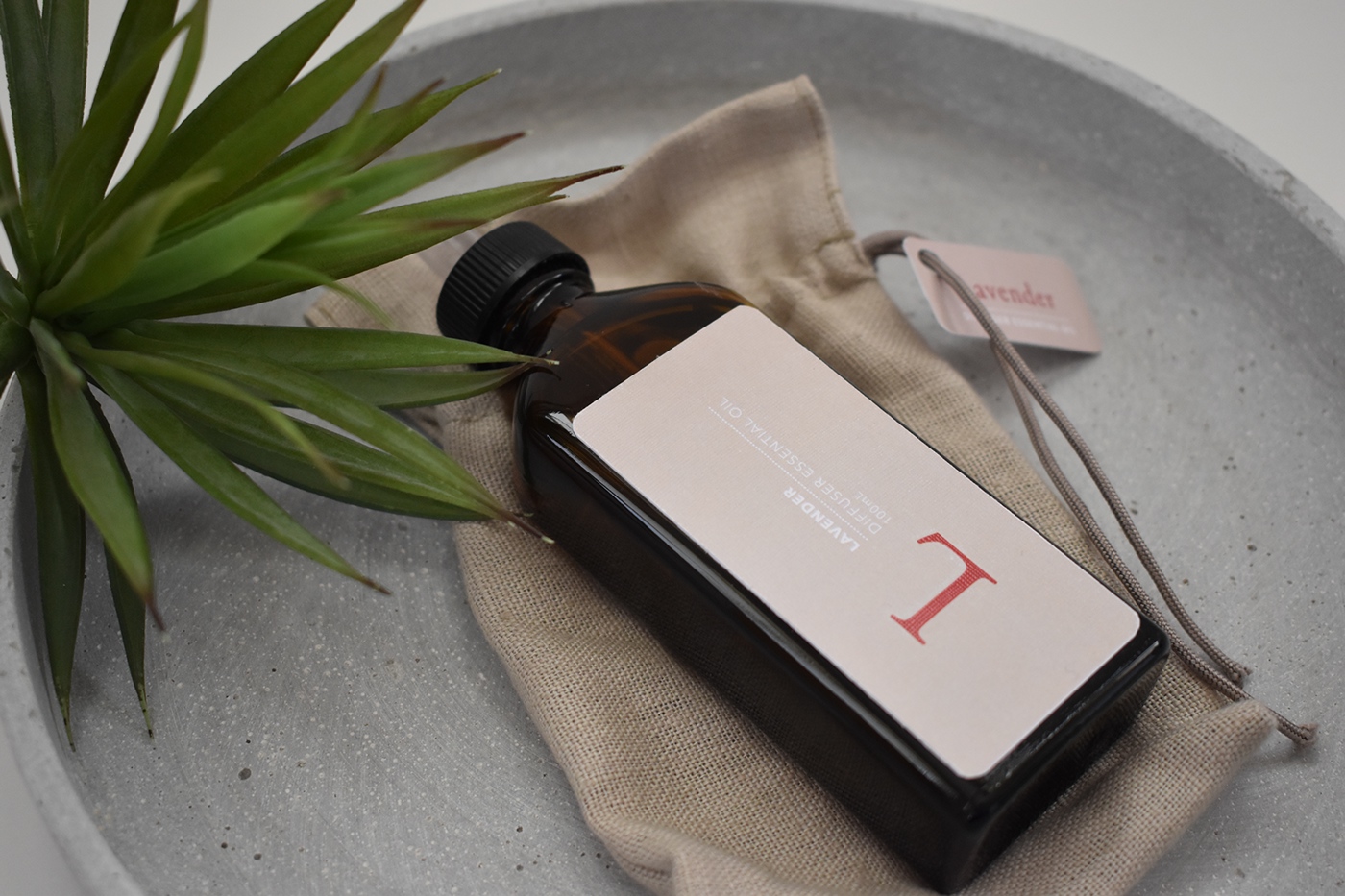 essential oils packaging design branding  Brand Design Aromatherapy product design  bottle design