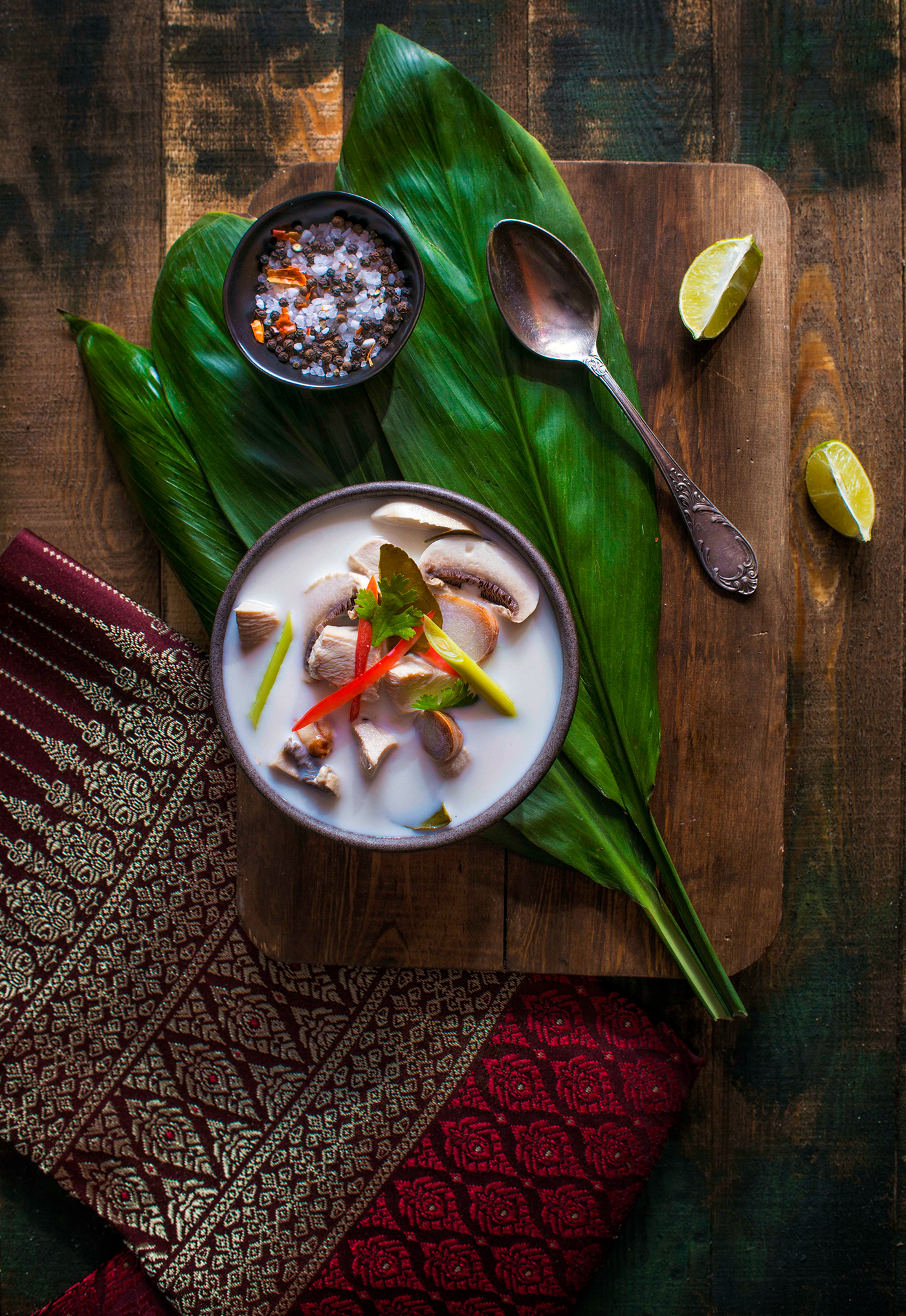 Thai foodstyling art direction  Advertising  food stylist chicken cashew Soup Food  shrimp