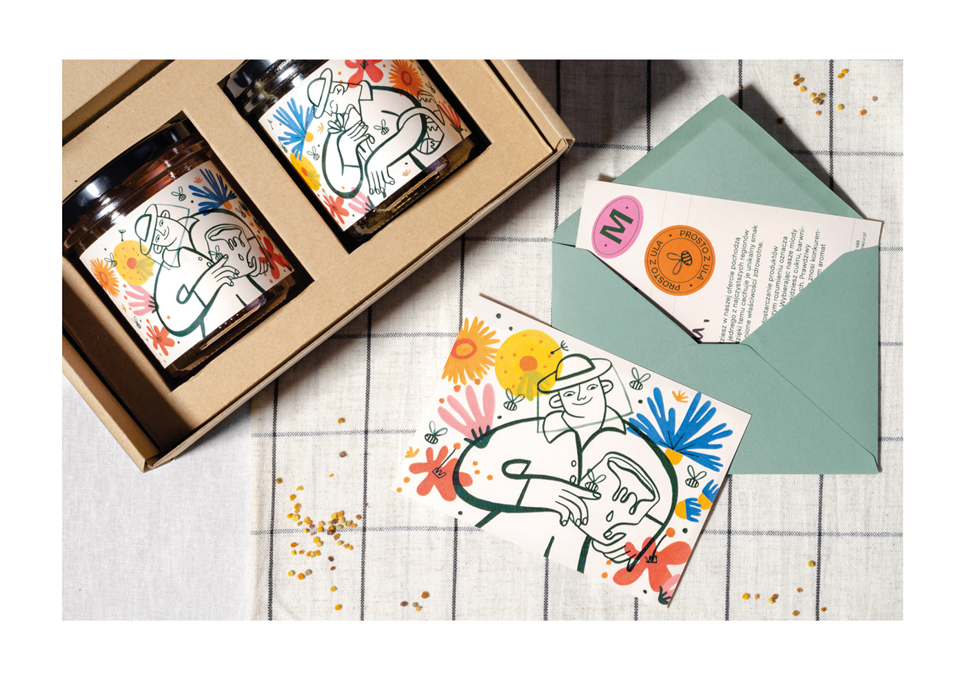 Colourful  Flowers gouache handdrawn honey ILLUSTRATION  ink natural Packaging sweet