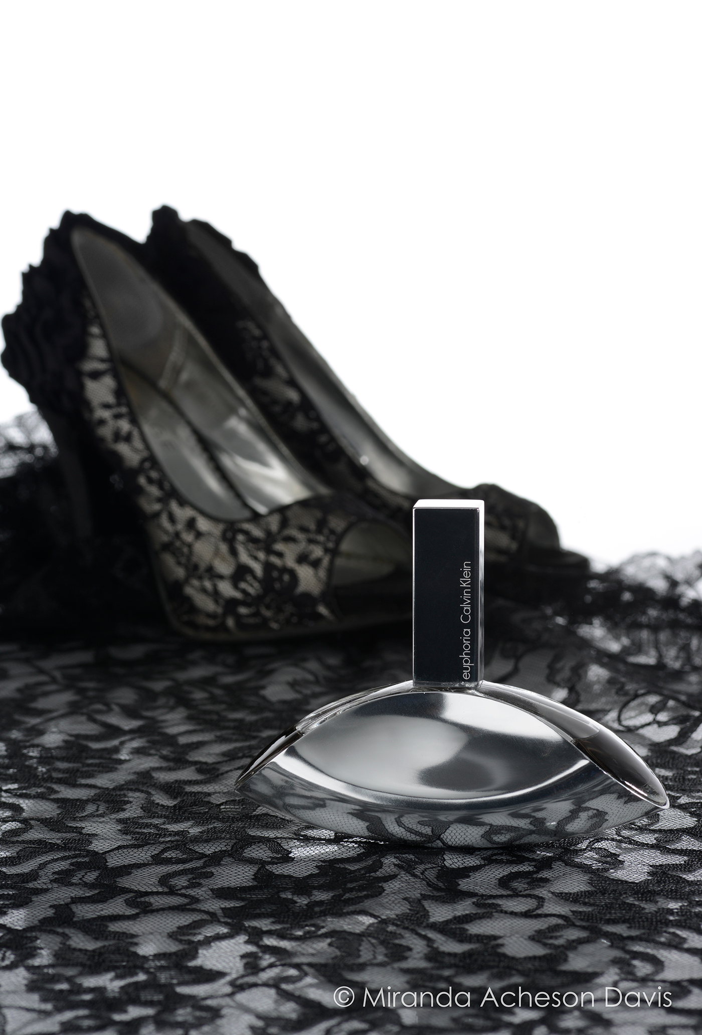 photoshoot commercial Commercial Photography jewelry perfume knives shoes