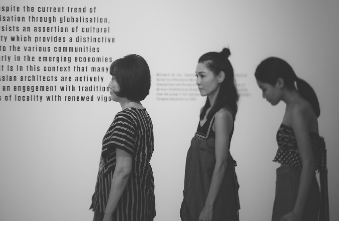 art perform Documentary  Fashion  journalism   black and white girl artist model indieguerillas