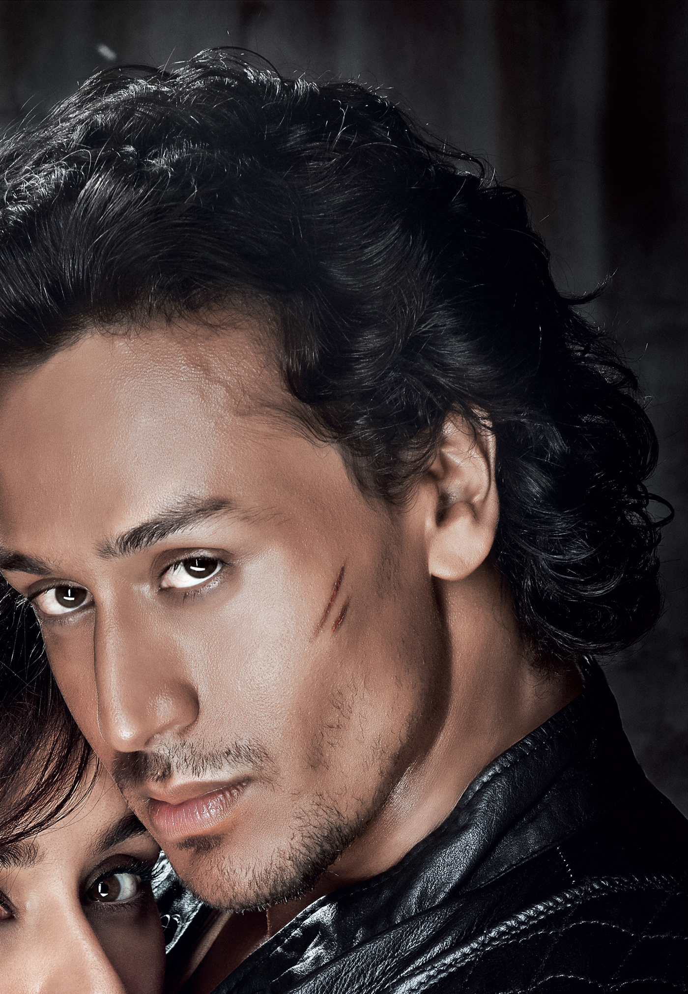 Baaghi 2 cast to arrive in a helicopter at trailer launch  Bollywood News   Bollywood Hungama