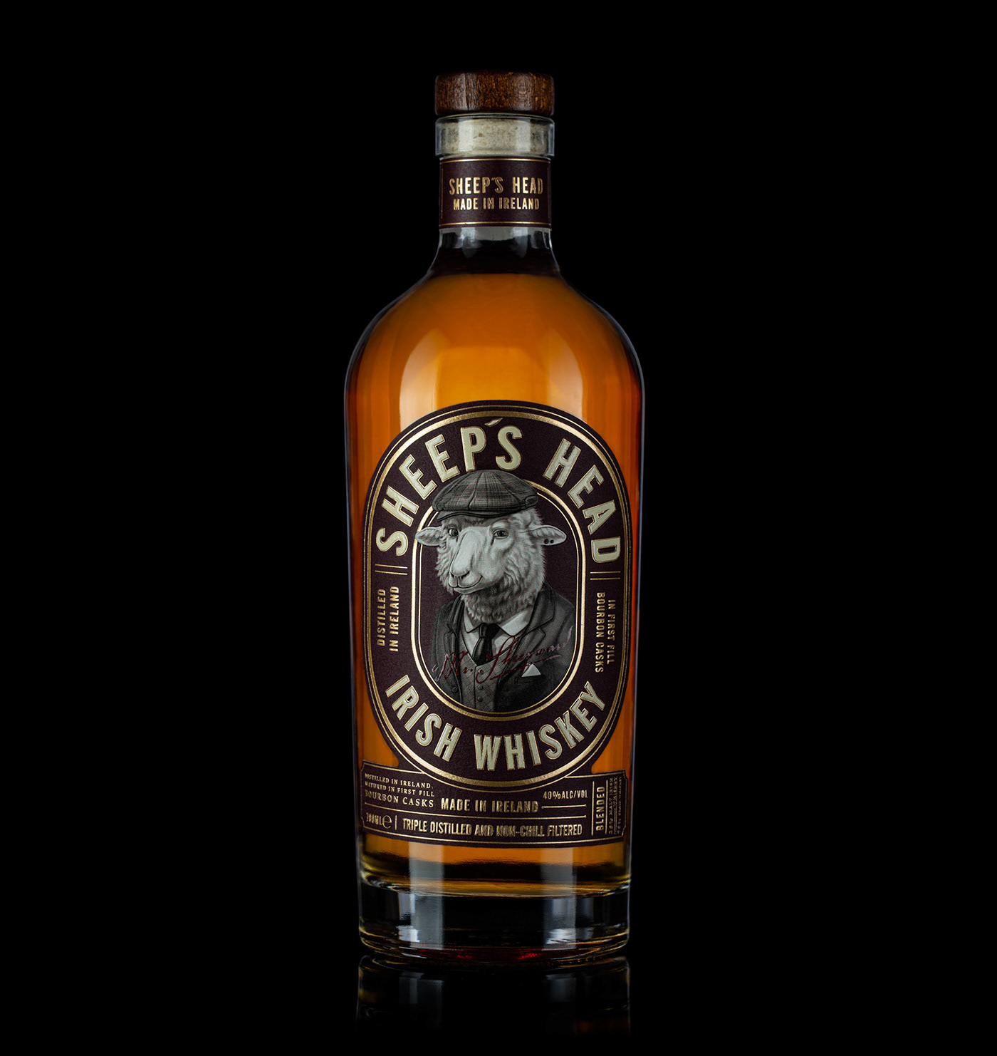 alcohol bottle Label Packaging premium spirit Whiskey