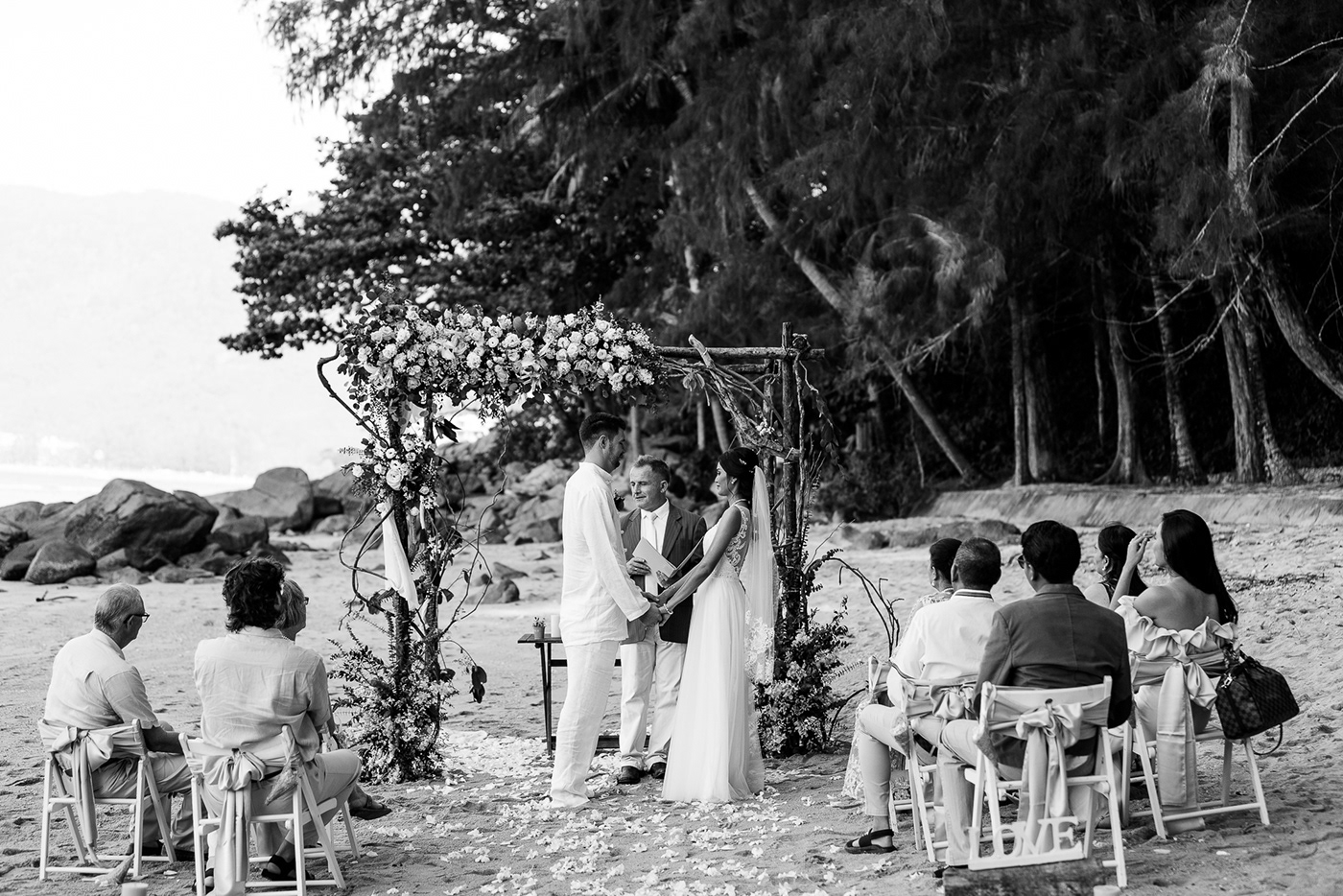 asia beach elopement engage female photographer Photography  phuket Thailand wedding