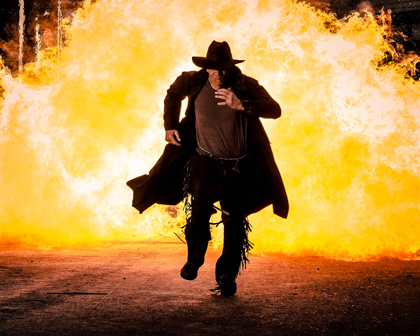 stuntman hollywood western fire TIM Canon cowboy stunts explosion wildwest Movies movie Filmstudio backlot wildturkey