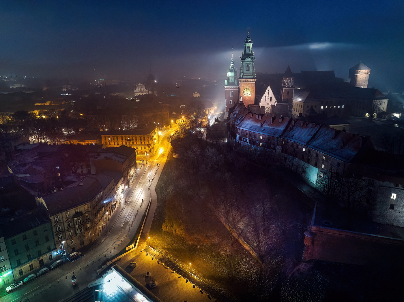 city fog krakow mgła miasto mist night poland polska