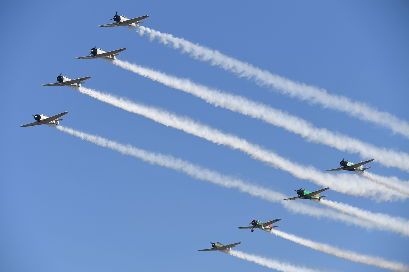 Seymour Johnson AFB Goldsboro F-15E Strike Eagle F 35 Lightning raleigh C17 Globemaster USAF Thunderbirds USArmy Black Daggers 4th Fighter Wing Air Show