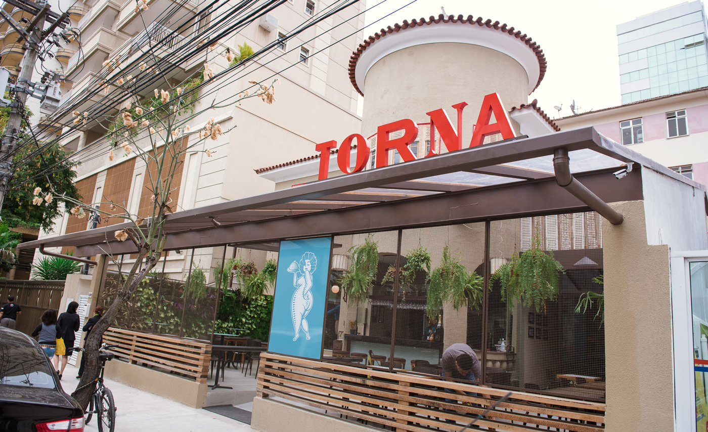 torna  Food  restaurant kitchen identity bar lettering branding  ILLUSTRATION  Pizza
