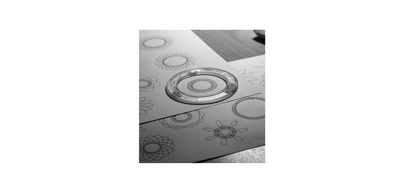 art direction  graphic design  christmas cards Spirography geometric