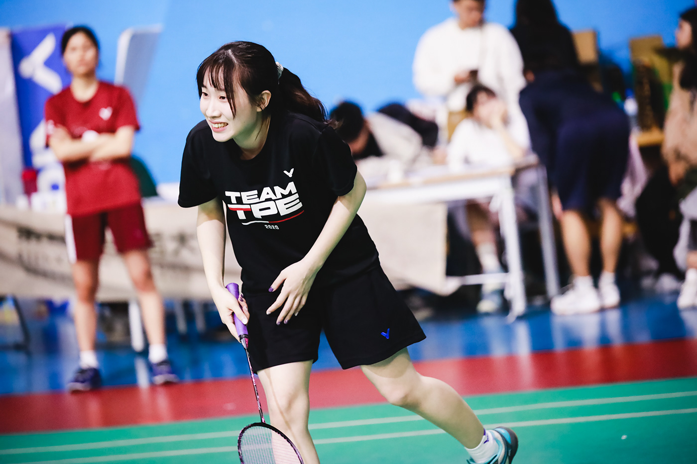 sport badminton Competition マンダラ 치과 Passionate speed athlete