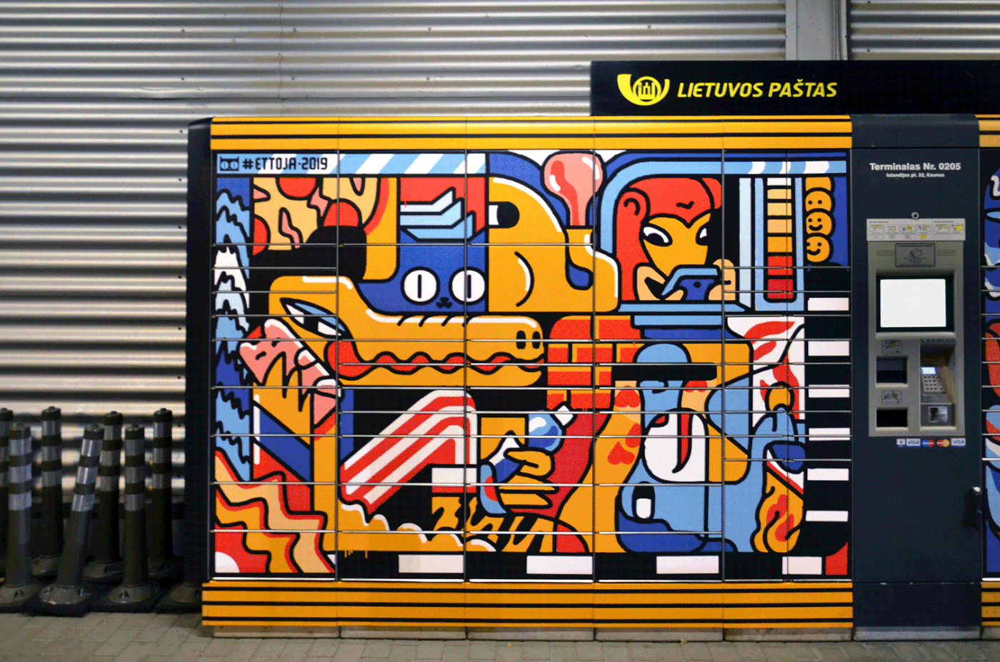 arturshirin ettoja streetart Graffiti giffiti Illustrator lithuania artist funky city