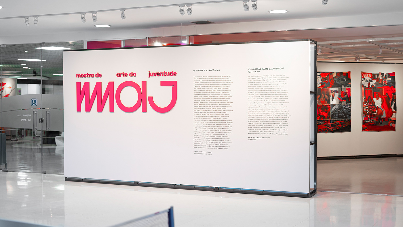 Exhibition  gradient graphic design  graphics identity máj sesc visual