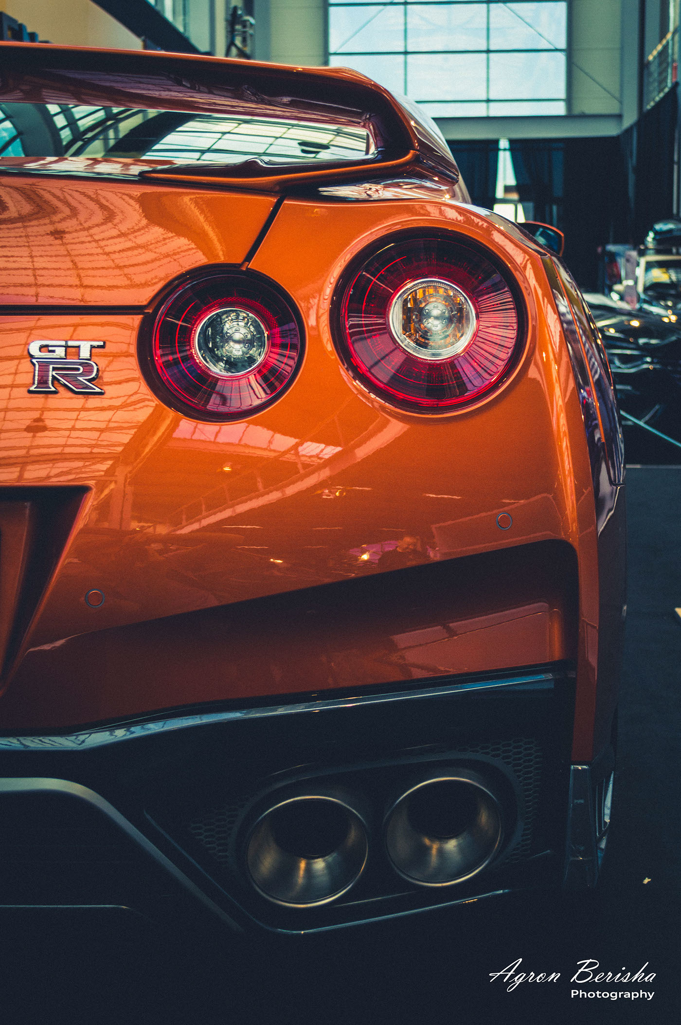 Nissan gt-r Photography  retouche orange photoshooting autoshow