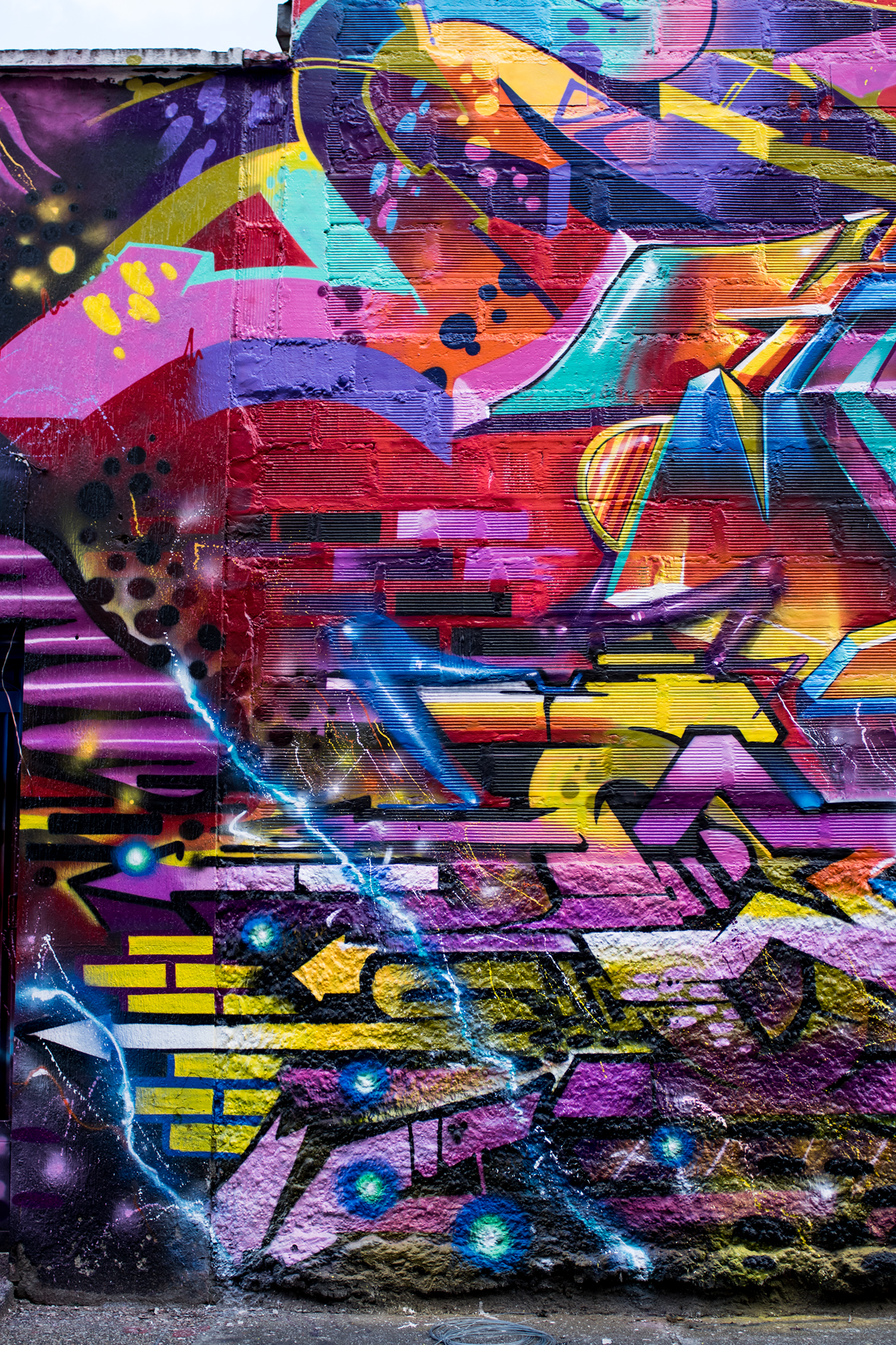 Street art medellin colombia pictopia colour Graffiti friends festival Photography 