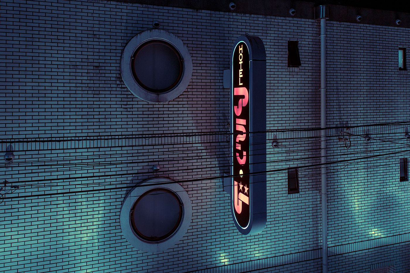 photograph,neon,noir,Cyberpunk,future