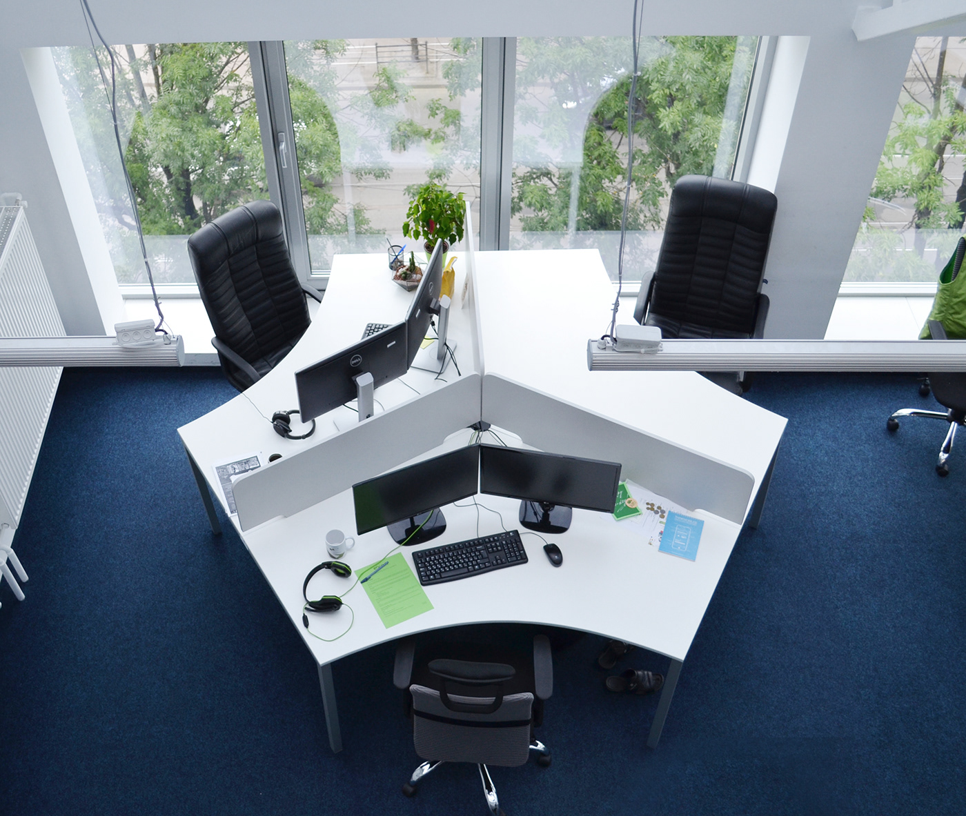 Open Space White green Office modern contemporary mansarda Space 