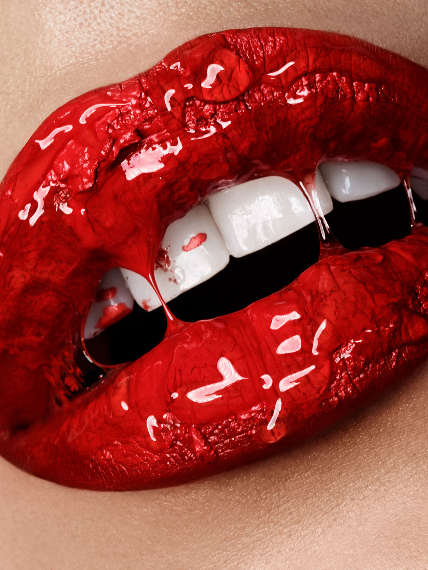makeup MUA retoucher retouching  retouch lips lipstick