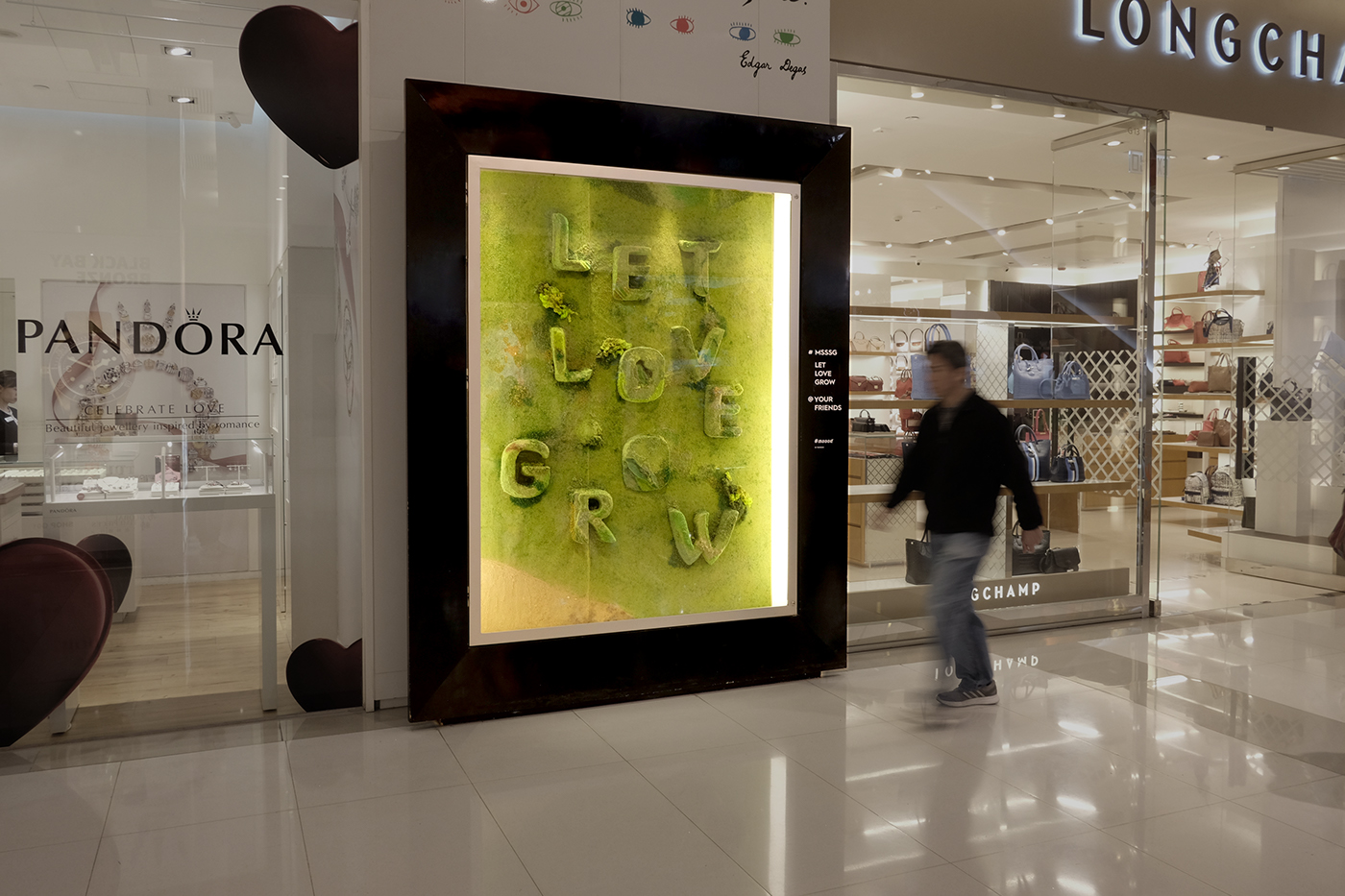 shopping mall k11 installation art typography   message graphic design  Hong Kong pengguin MSSSG