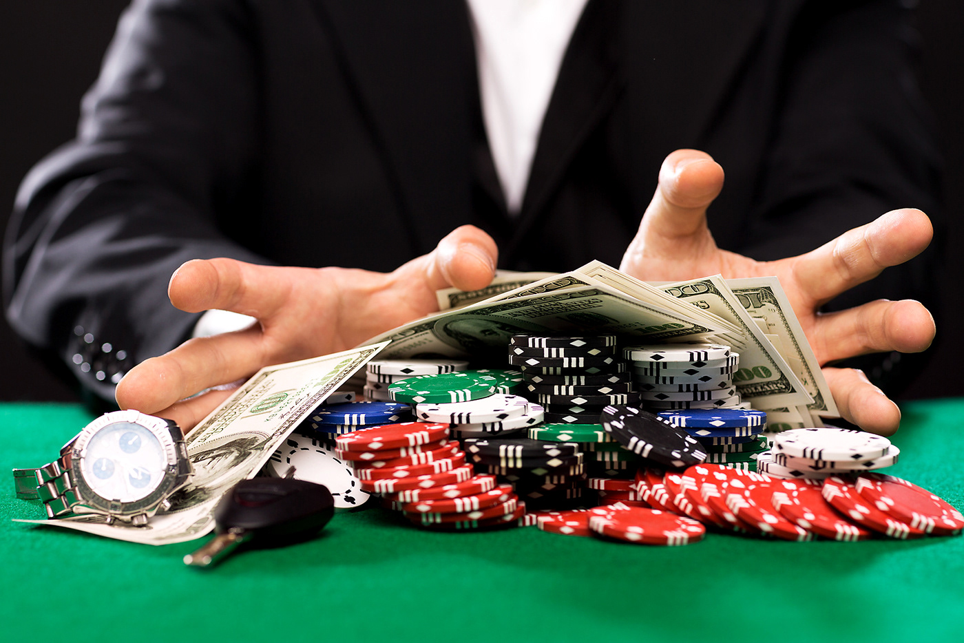 casino Games Poker roulette Slots