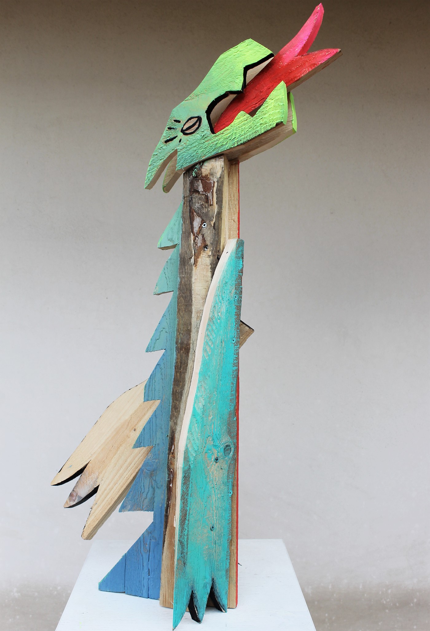 wood woodworking sculpture monster dragon colors