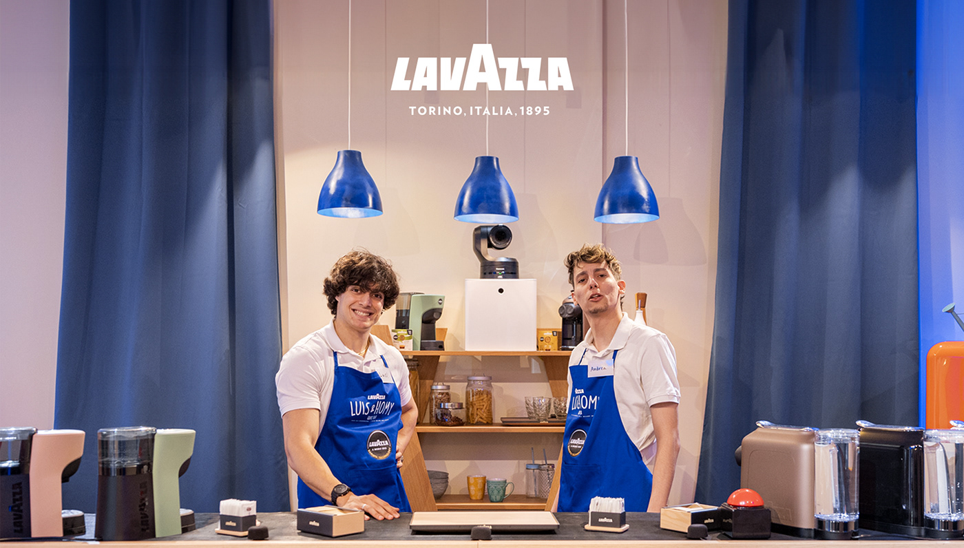 Lavazza lavazza coffee Advertising  Brand Content Coffee advertisement homyatol luis bar luis sal Uomo gatto