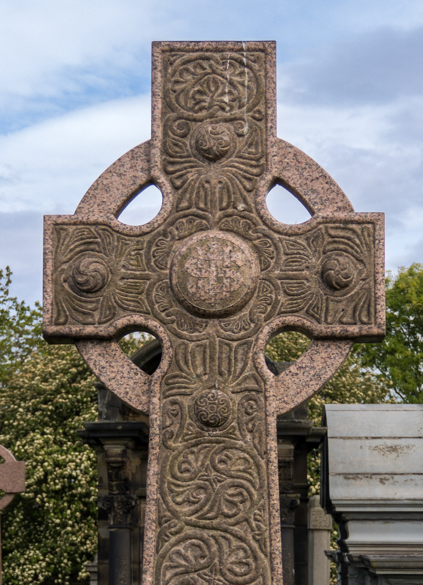 celtic cross cemetary Christian design glasgow iphone moment necropolis scotland UK
