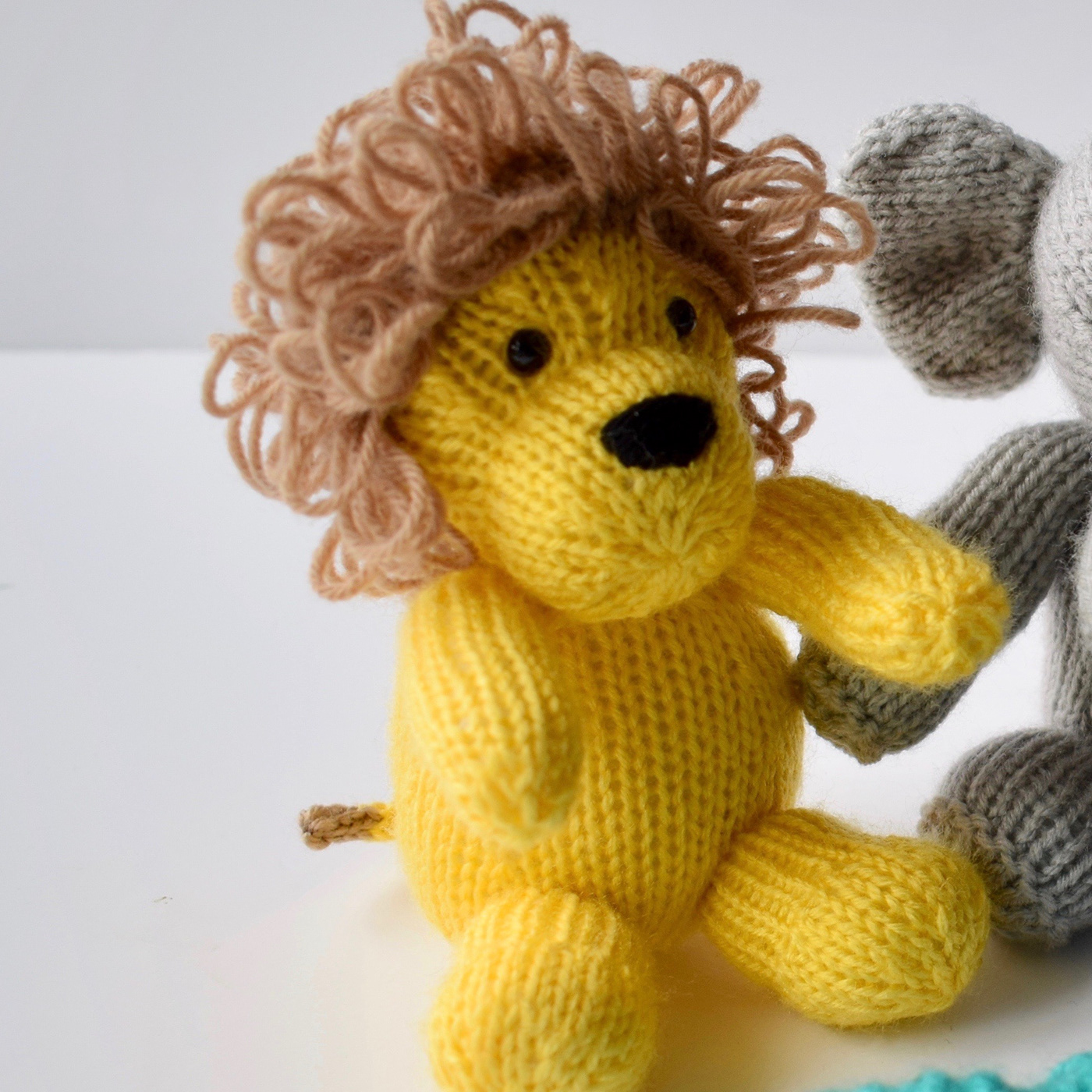lion knitting handmade toys knitting toys knitters knitted toy design knitting pattern design