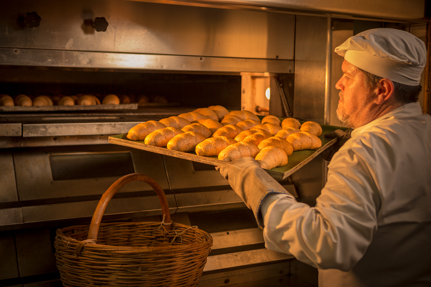 bakery Food  matteomescalchin bread handmade digitalmovie lighting MADEINITALY panificio healtyfood