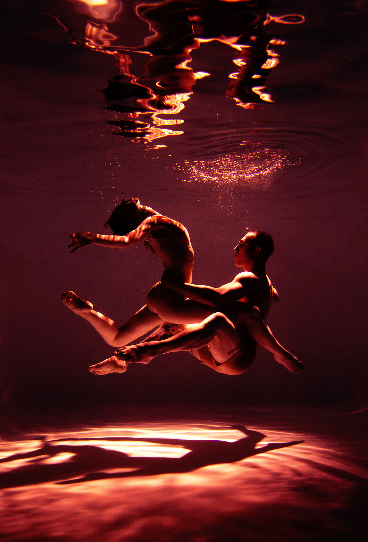 contemp dancers underwater underwaterart