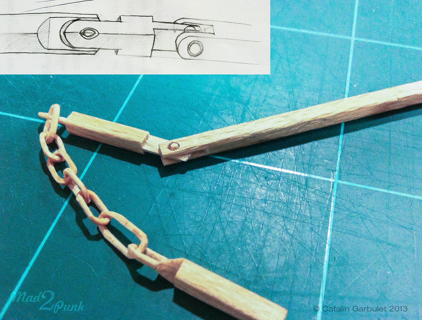 Miniature sculpture wood Links hinge mechanism