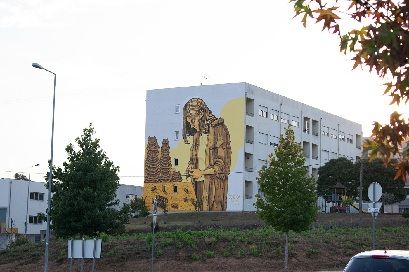 Mural wall streetart Urban art ILLUSTRATION  Portugal women Work 