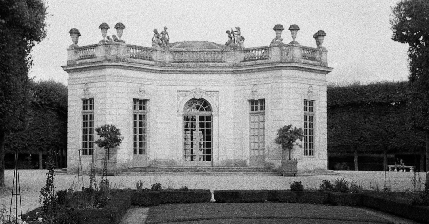 black and white Photography  Architecture Photography architecture Trocadero Villa Savoye versailles Paris light