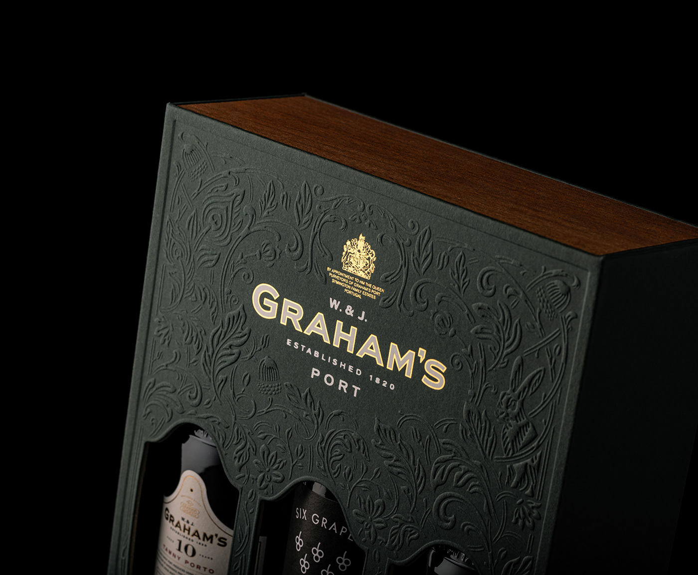 box giftpackaging Label packaging design porto premium product wine