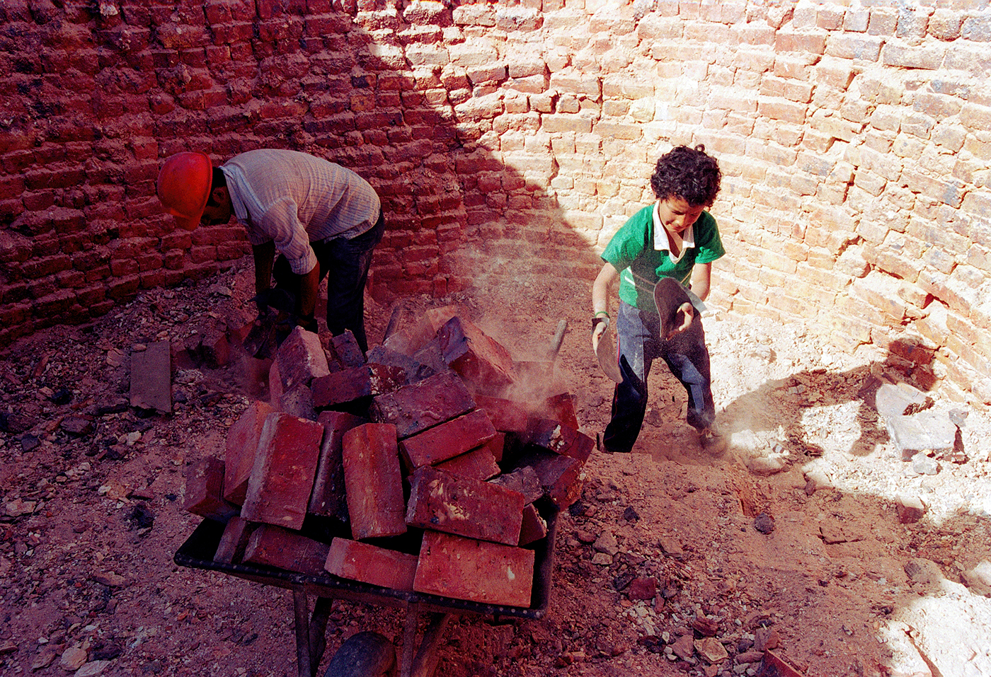 child labor colombia children Mining