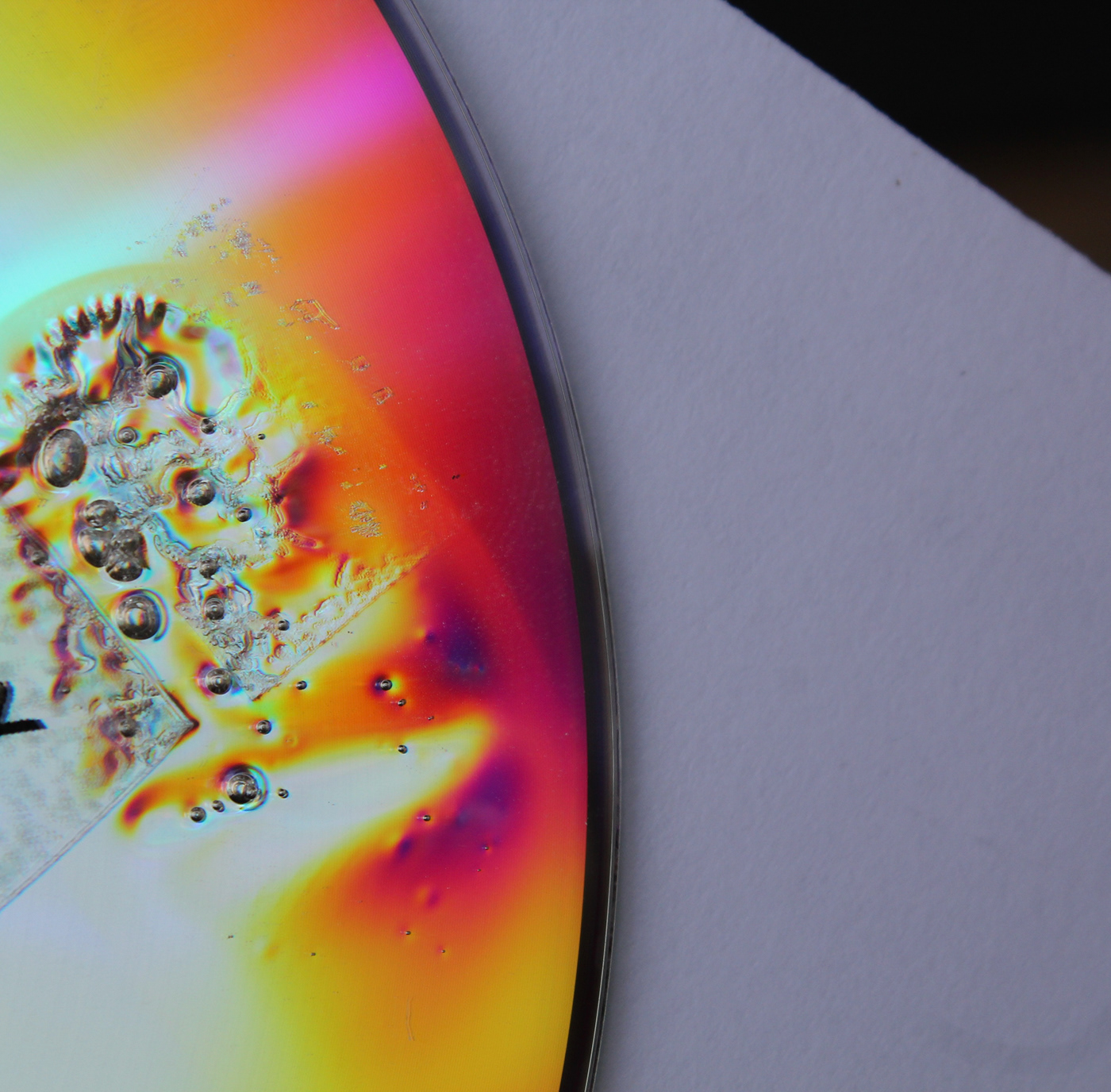 cd color cool disk matter melted