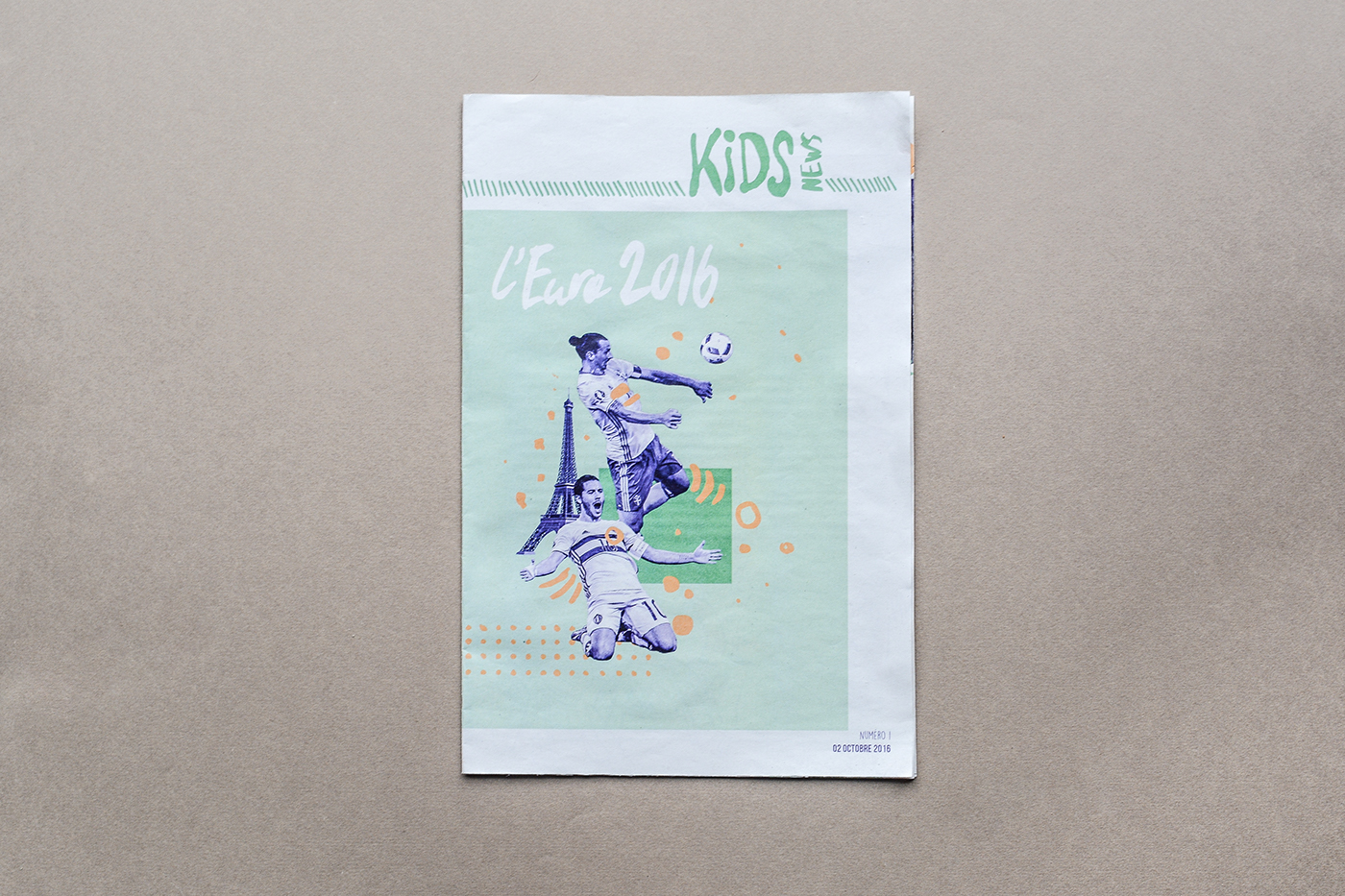 Layout newspaper kids editorial football Space  journal colors magazine graphic